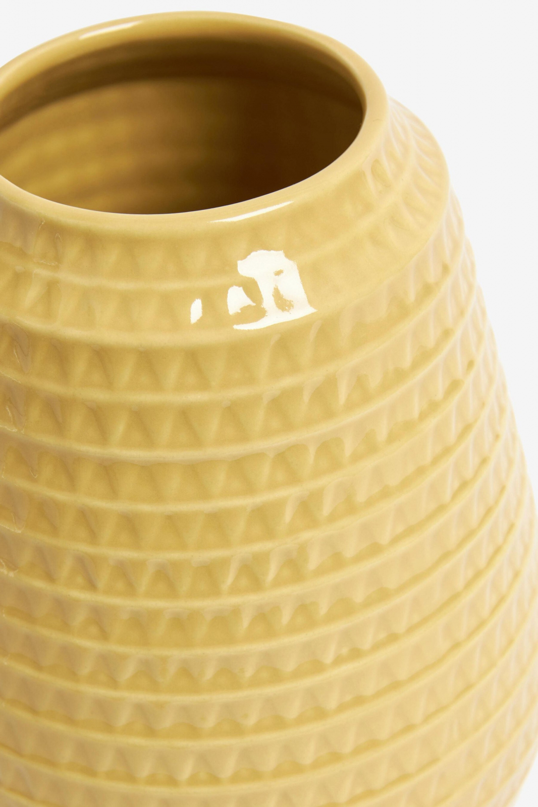 Vaza Medie Vivo Galbena din Ceramica cu Model in Relief Galben-Ocru 3