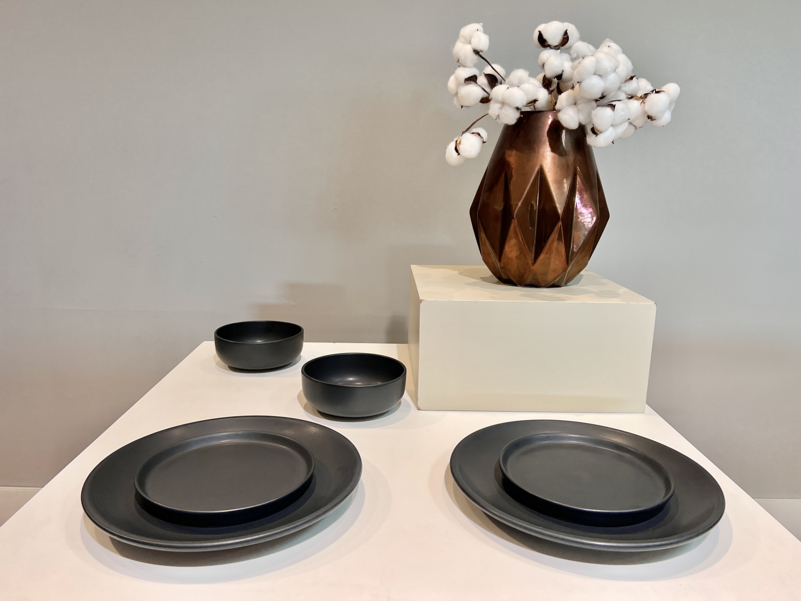 Set 2 Piese Vulcano DUO Lucios (Platou 29cm+Farfurie Lucioasa 20cm) 5