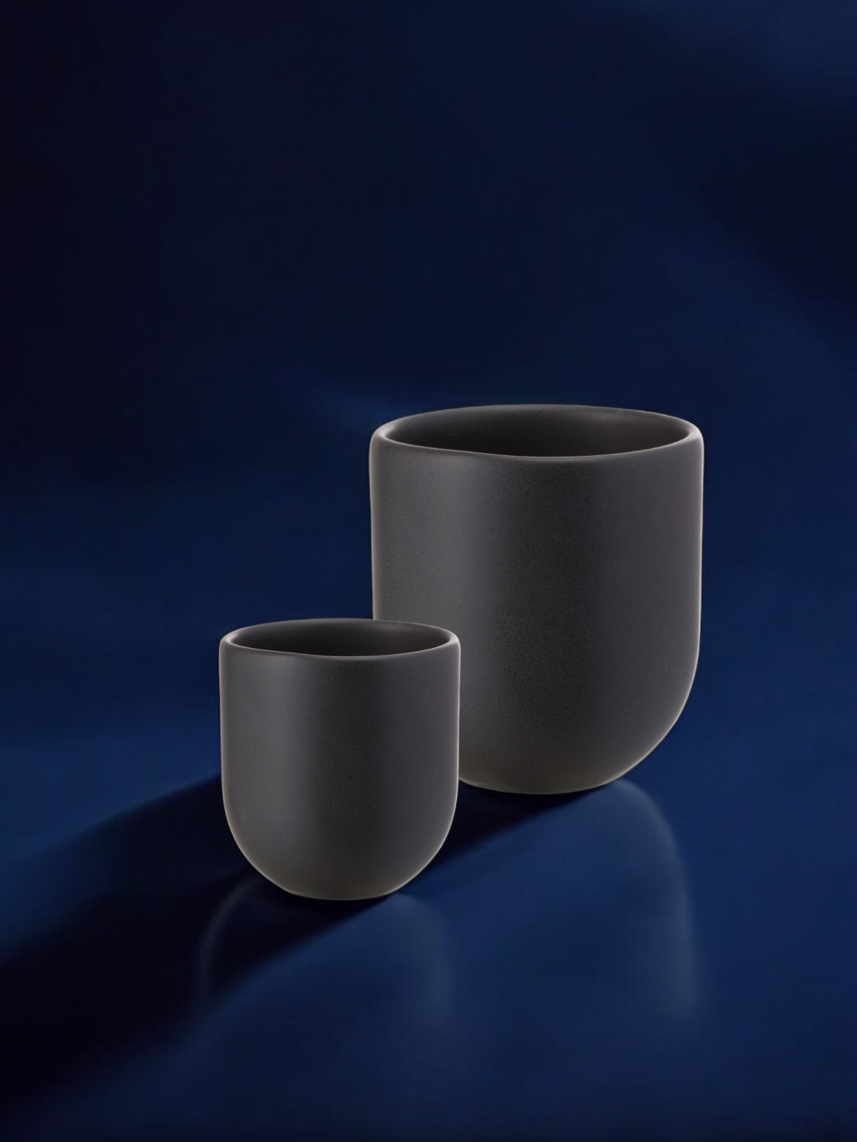 SET 2 PAHARE CAFEA VULCANO NEGRU CARBON MAT (1 PAHAR 250ML, 1 PAHAR 80ML)