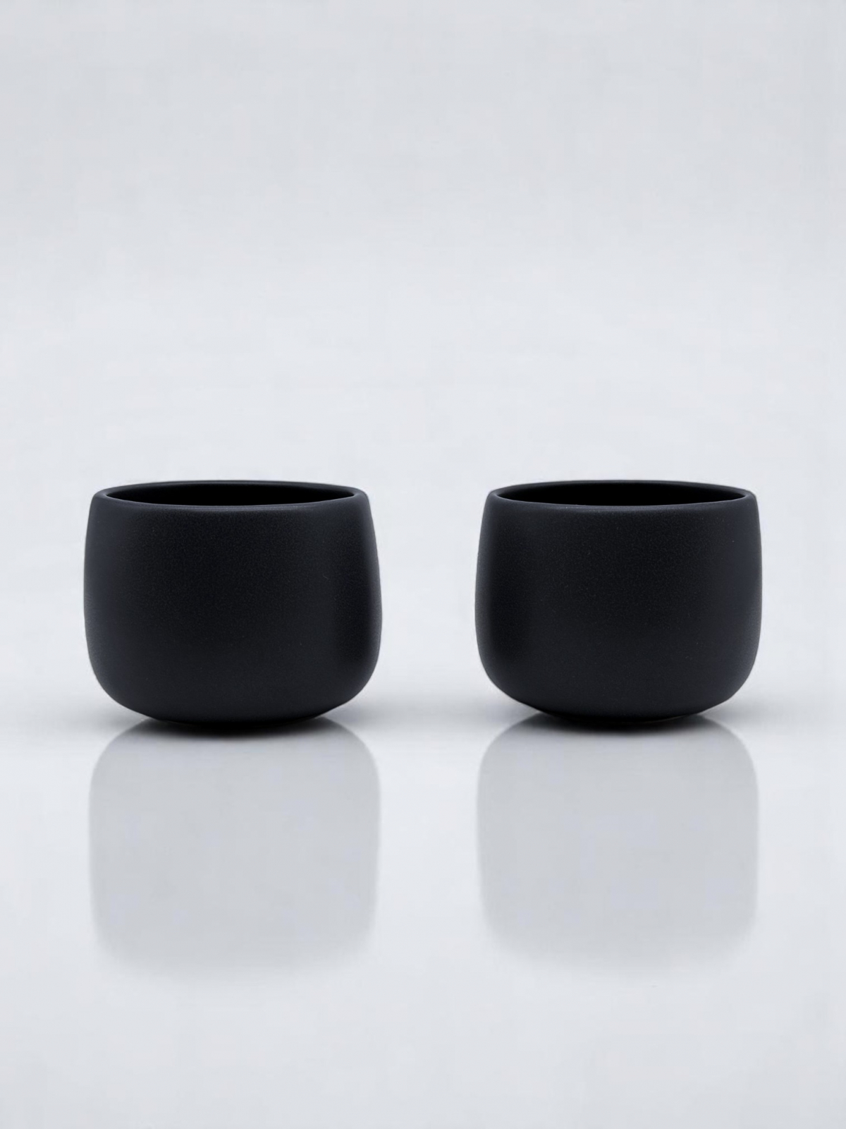 Set 2 Pahare Cafea NOVUM Vulcano Cappucino (Negru Carbon Mat 330ml) Flat White, Latte, Cappucino 2