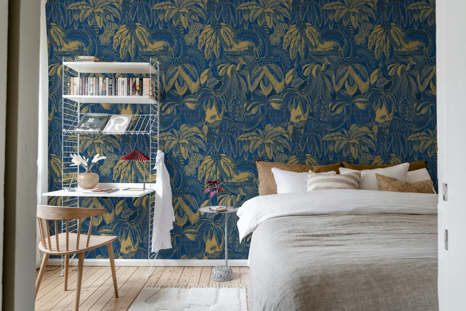 Golden Mirage, Blue, Rebel Walls 2