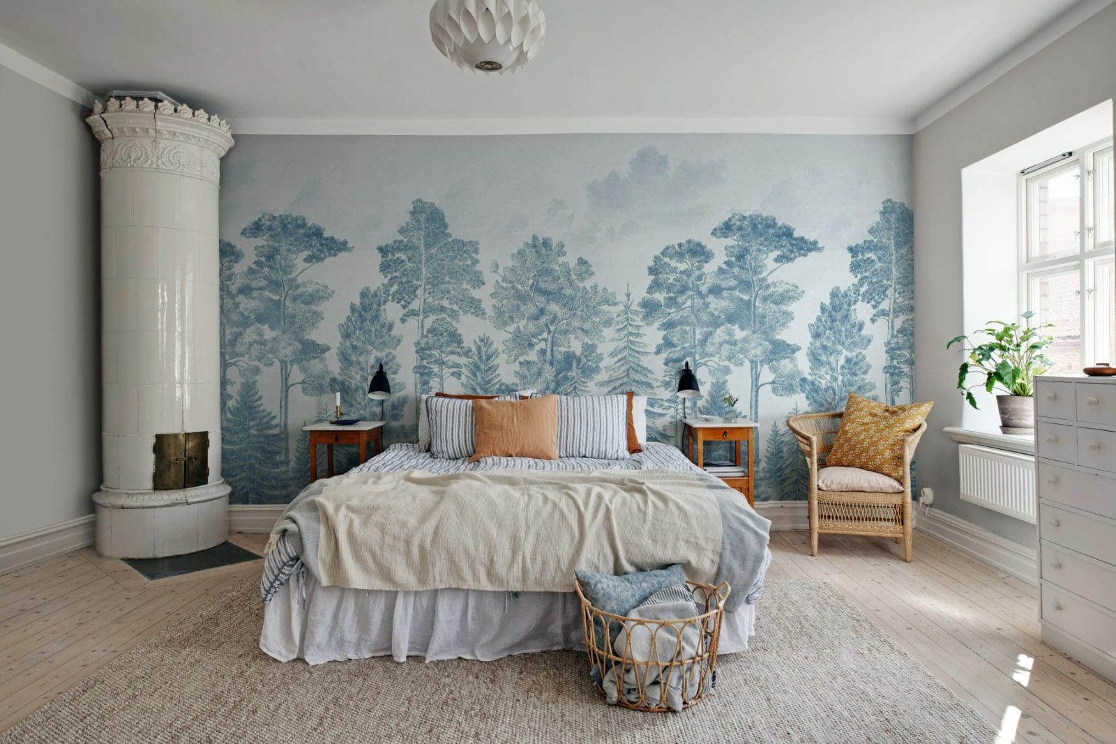 Scandinavian Bellewood, Vintage Blue, Rebel Walls 2