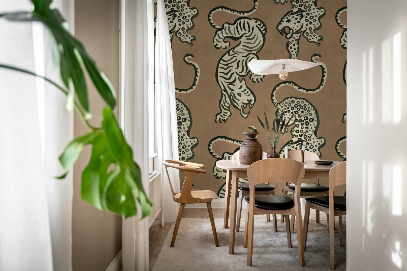 Ink Tiger, Rust, Rebel Walls 2