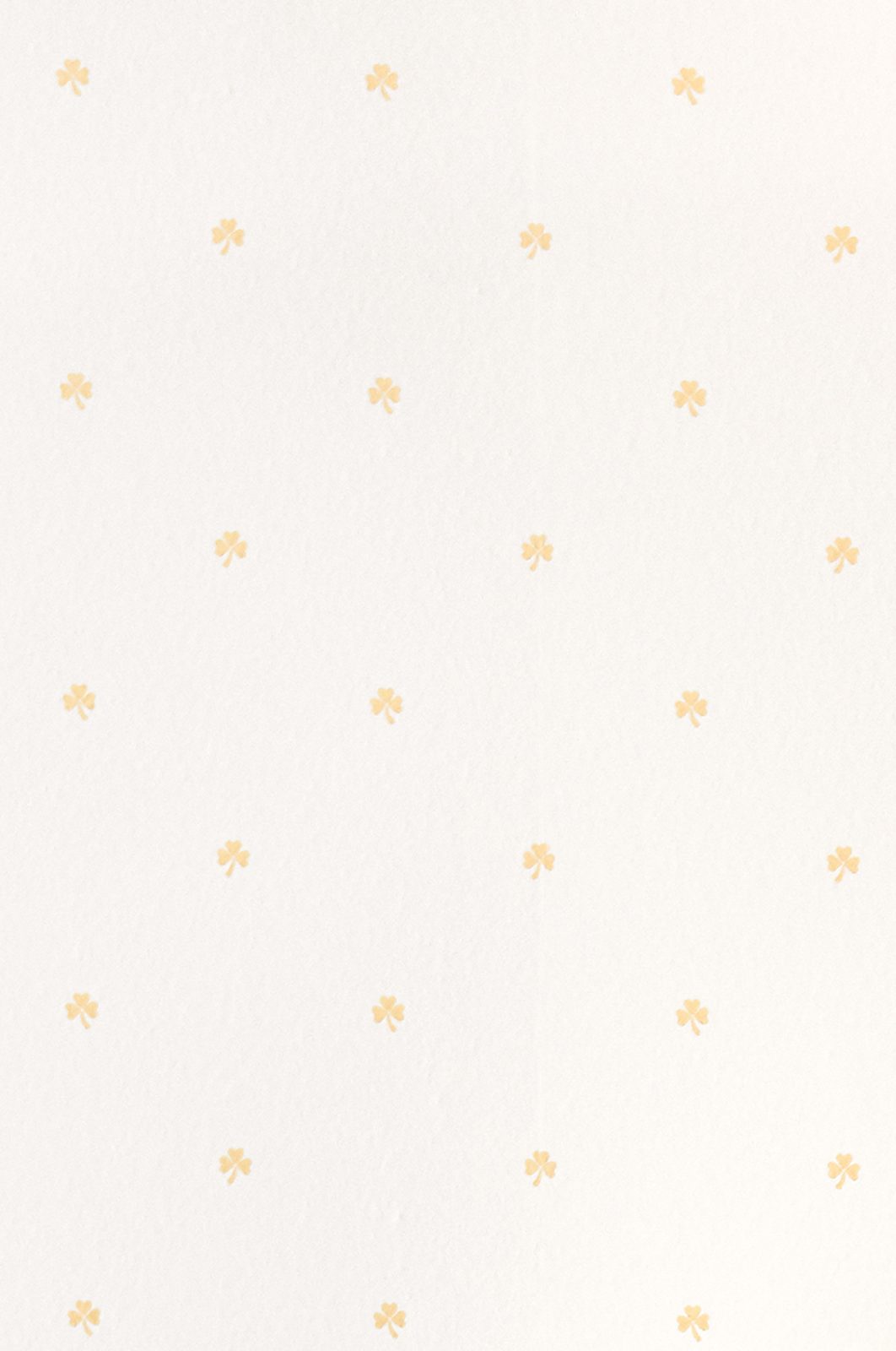 Holly, Gold, Majvillan
