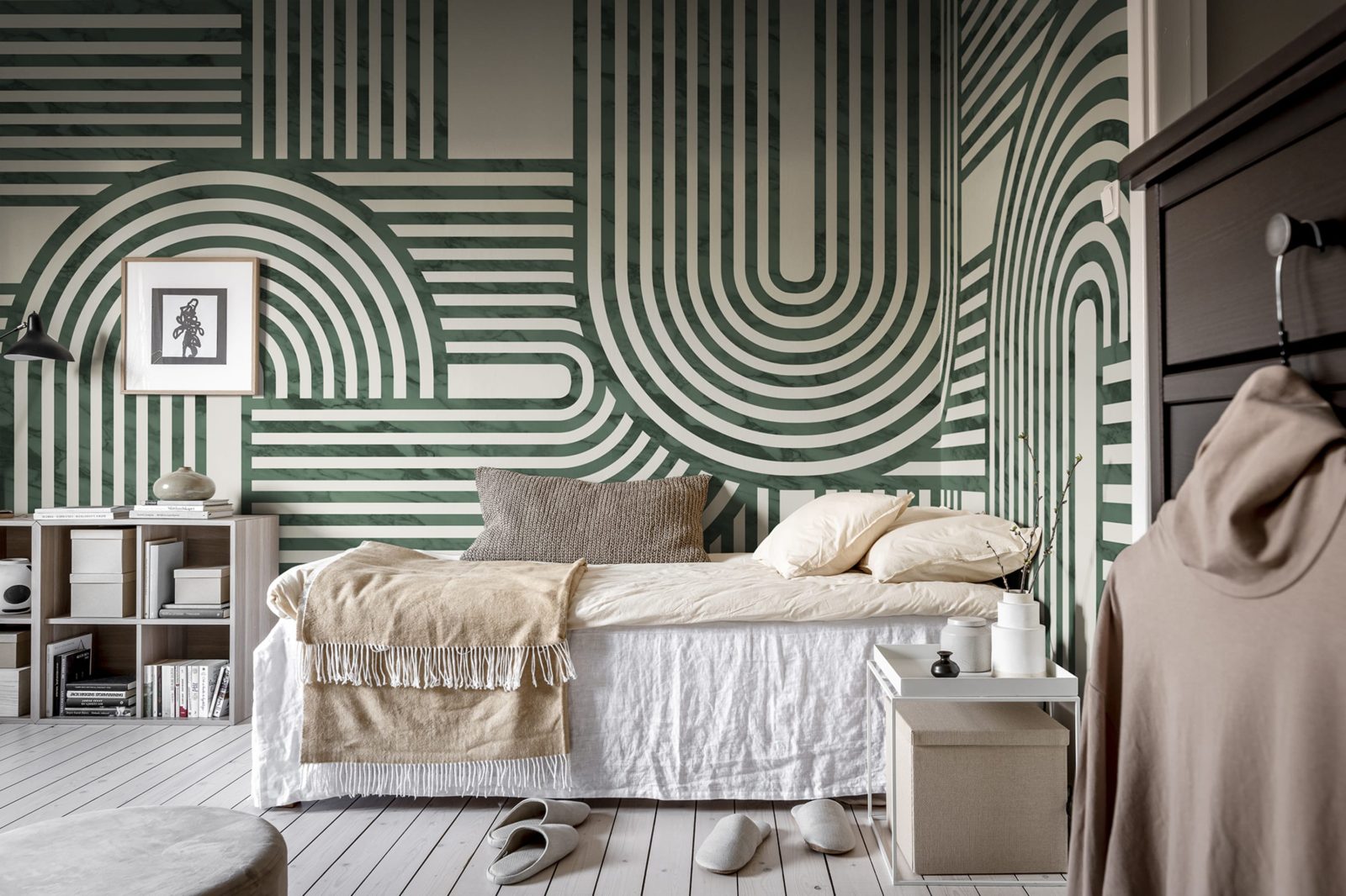 Twine, Moss, Rebel Walls 3