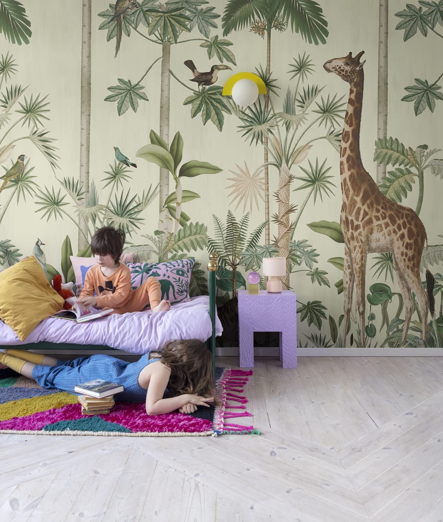 Giraffe's Stroll, Sunny, Rebel Walls 4