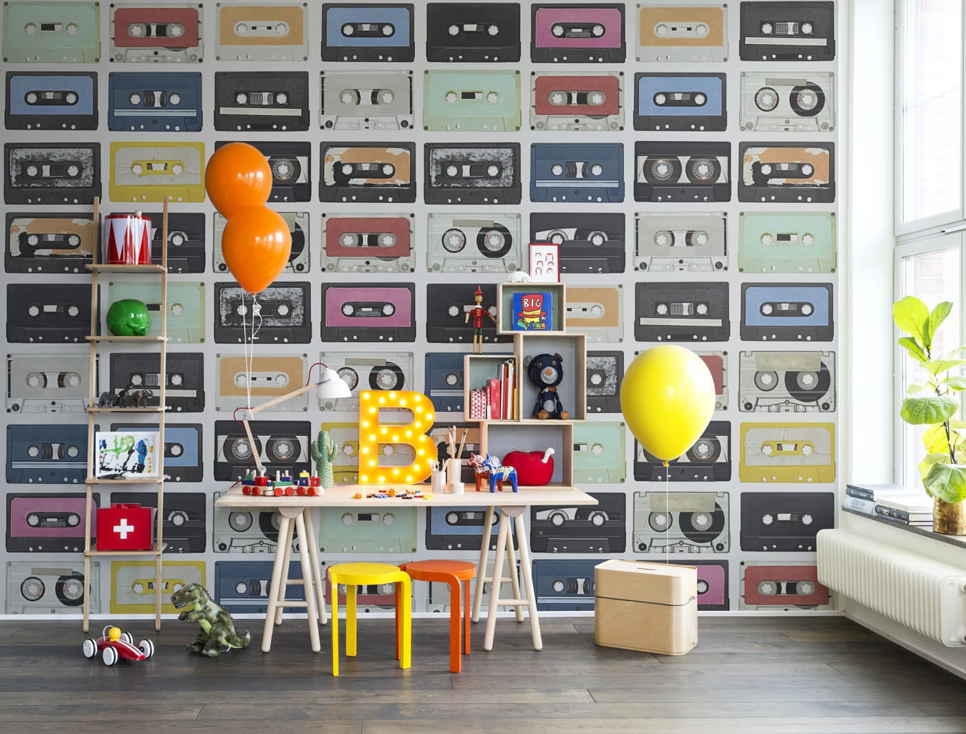 Mixed Tape, Rebel Walls 5