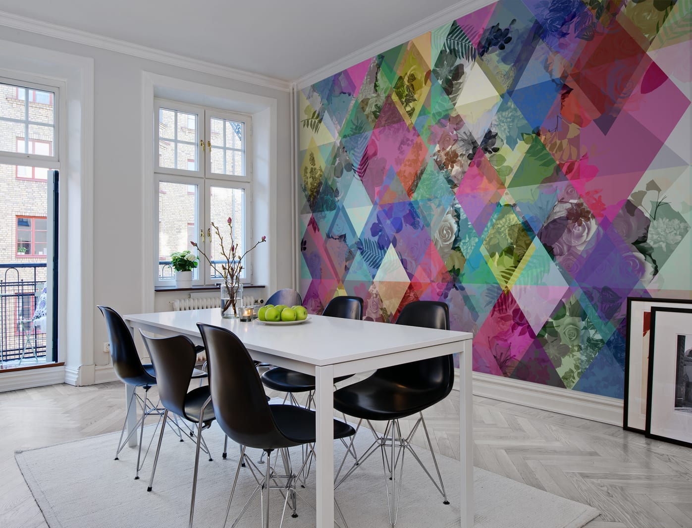 Harlequin Roses, Rebel Walls 3