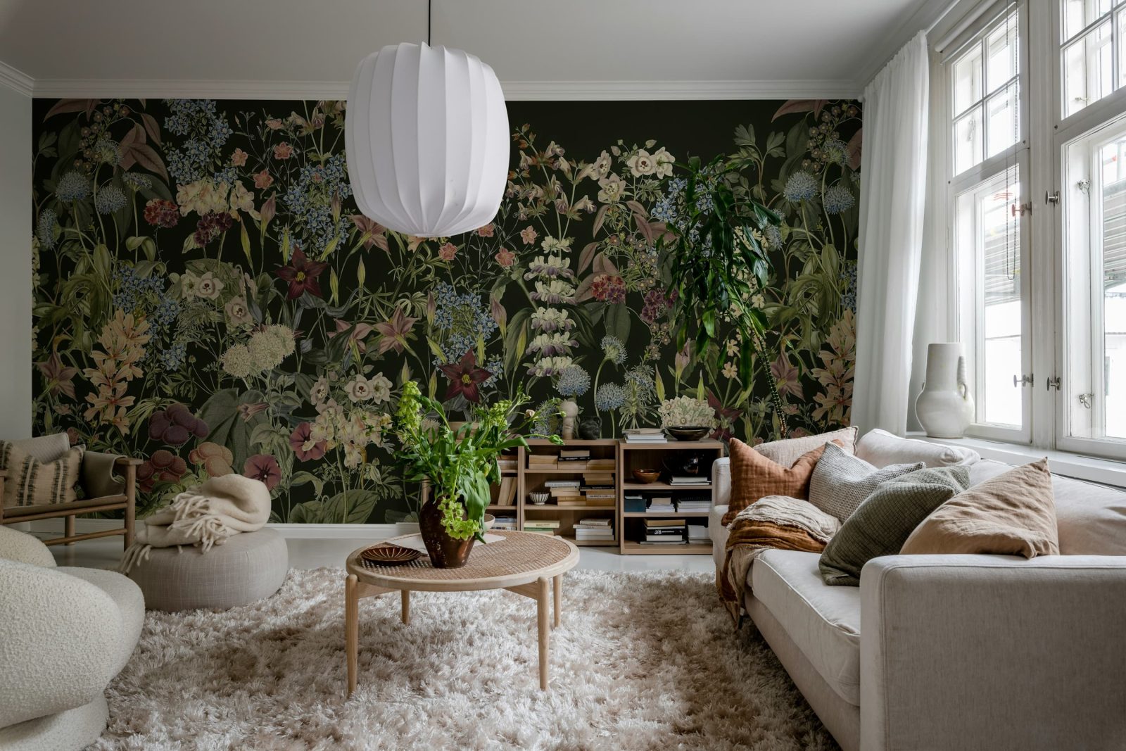 Summerland, Black, Rebel Walls 2