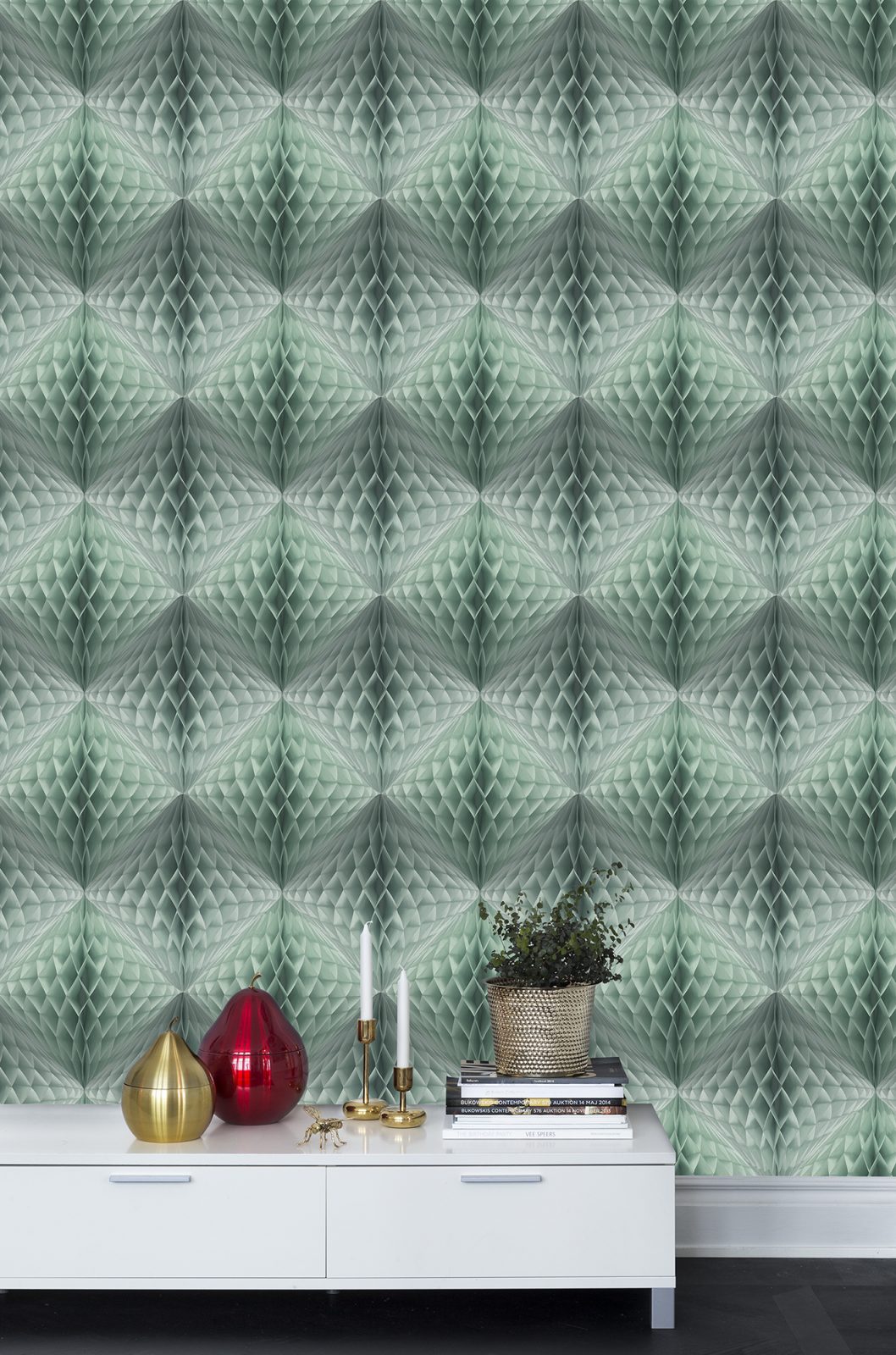 Pom Pom, Mint, Rebel Walls 4