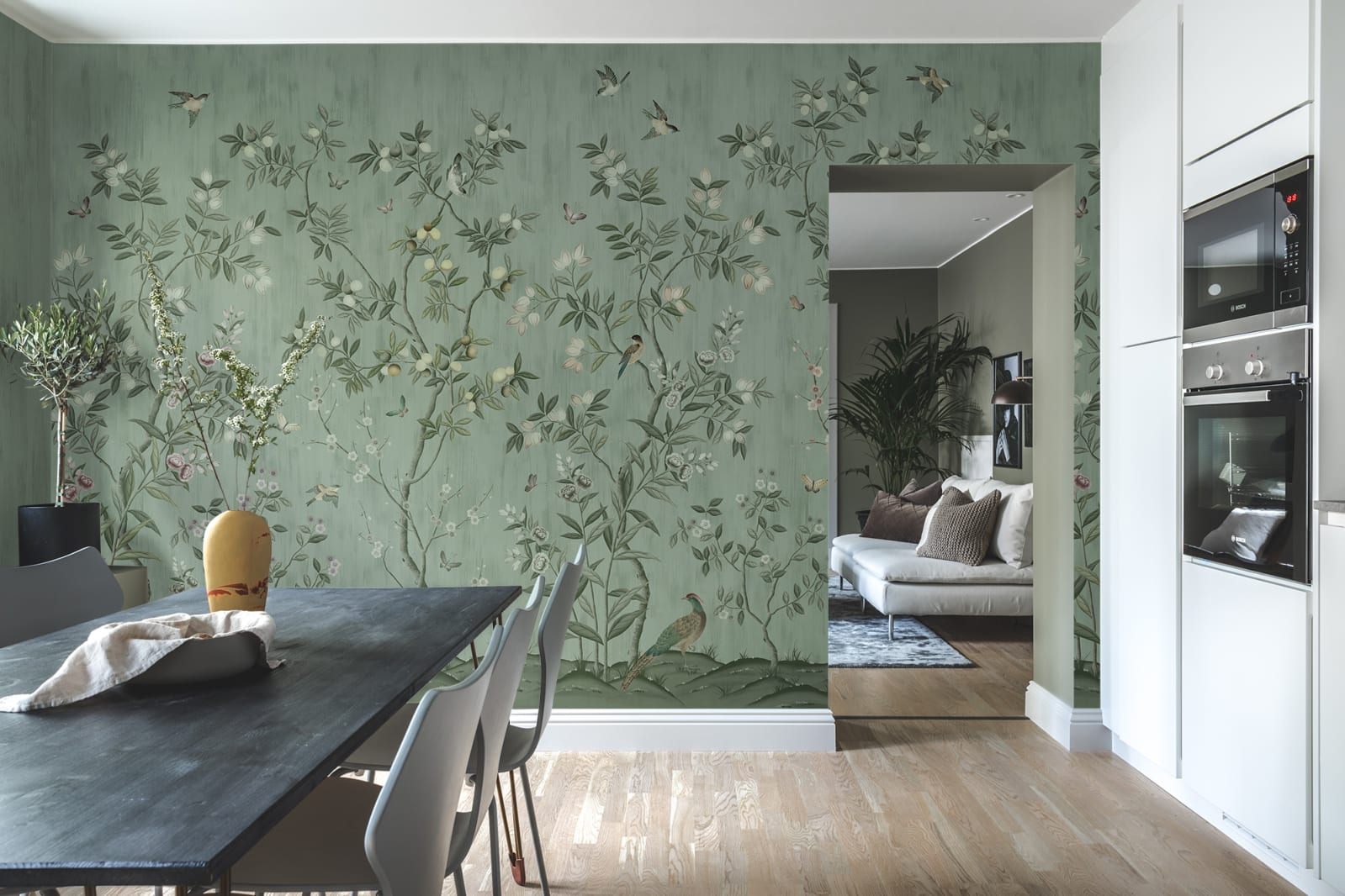 Chinoiserie Chic, Jade, Rebel Walls 4