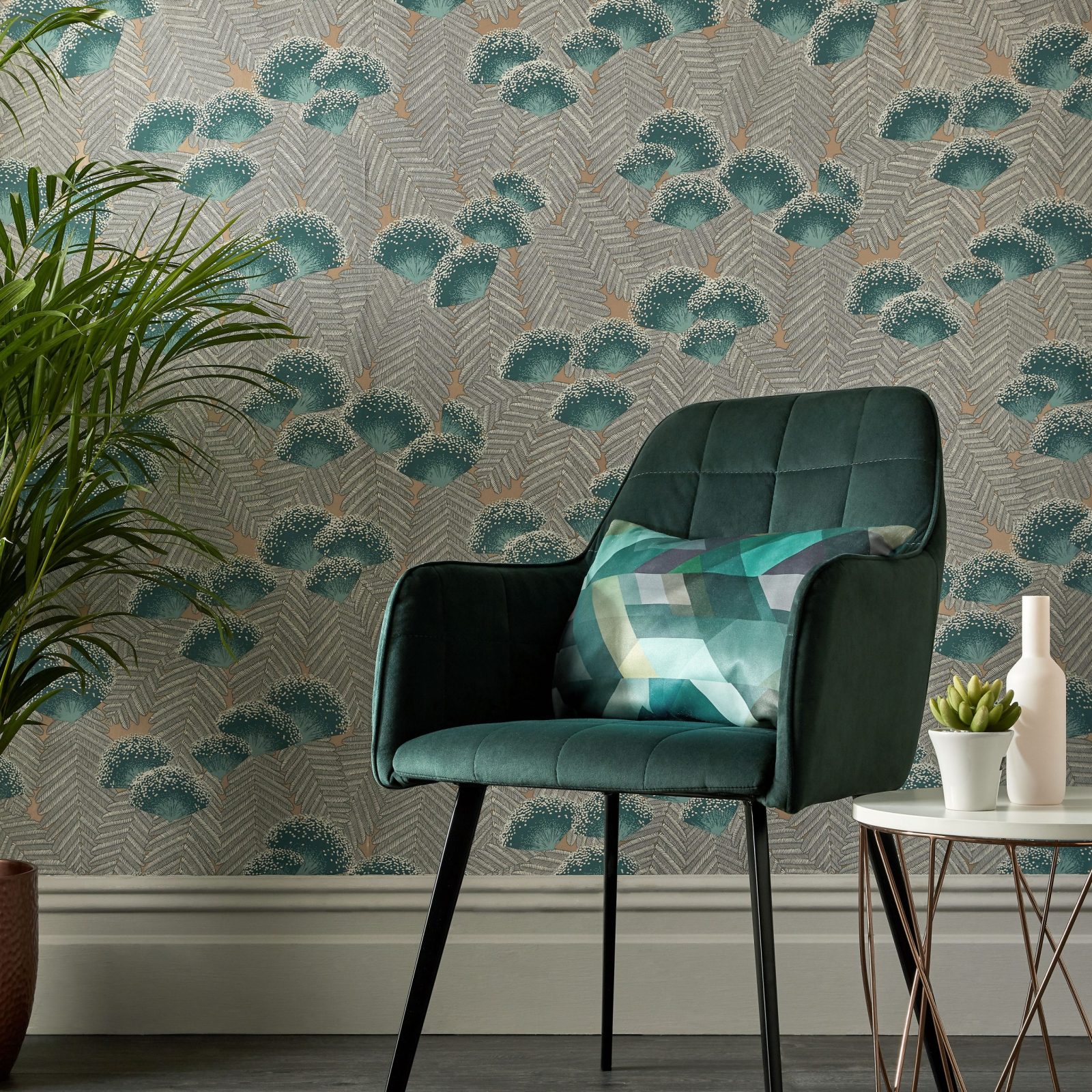 Clarice, Emerald Green Luxury Art Deco, 1838 Wallcoverings, 5.3mp / rola 2