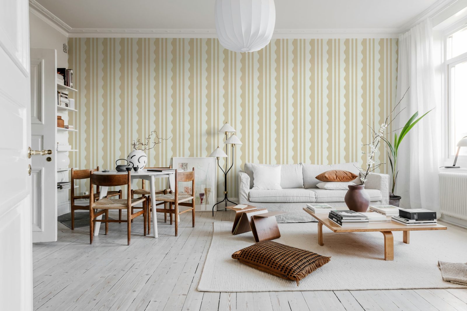 Wavy Stripe, Beige, Rebel Walls 3