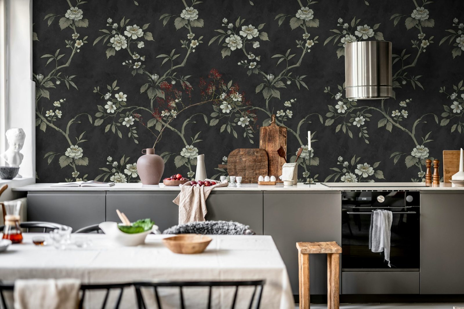 Poetic Flora, Black, Rebel Walls 2