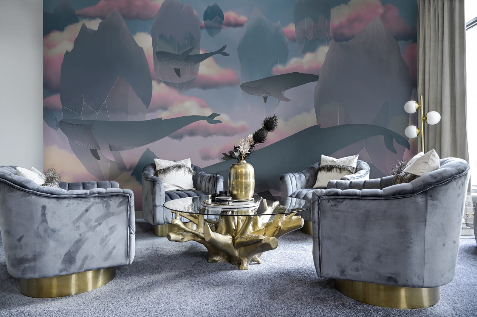 Floating Diamonds, Rebel Walls 3