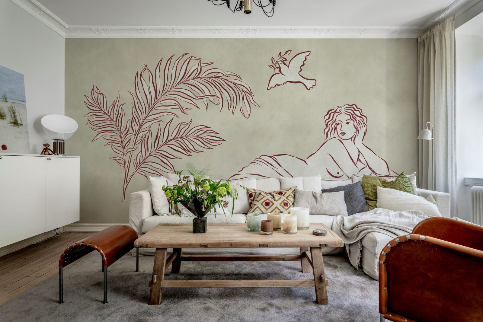 Antiquity, Red, Rebel Walls 2