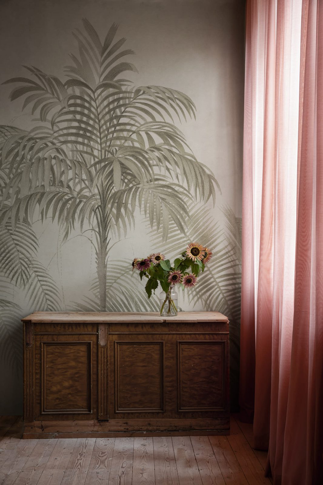 Retro Jungle, Beige, Rebel Walls 3