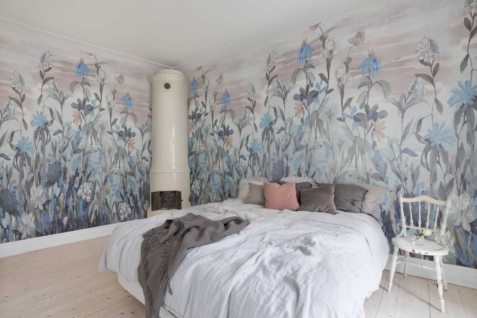 Misty Garden, Blue, Rebel Walls 2