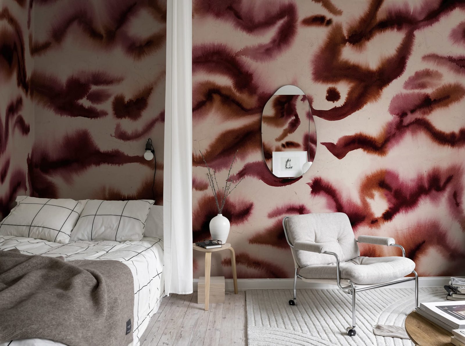 Guppy, Red, Rebel Walls 2