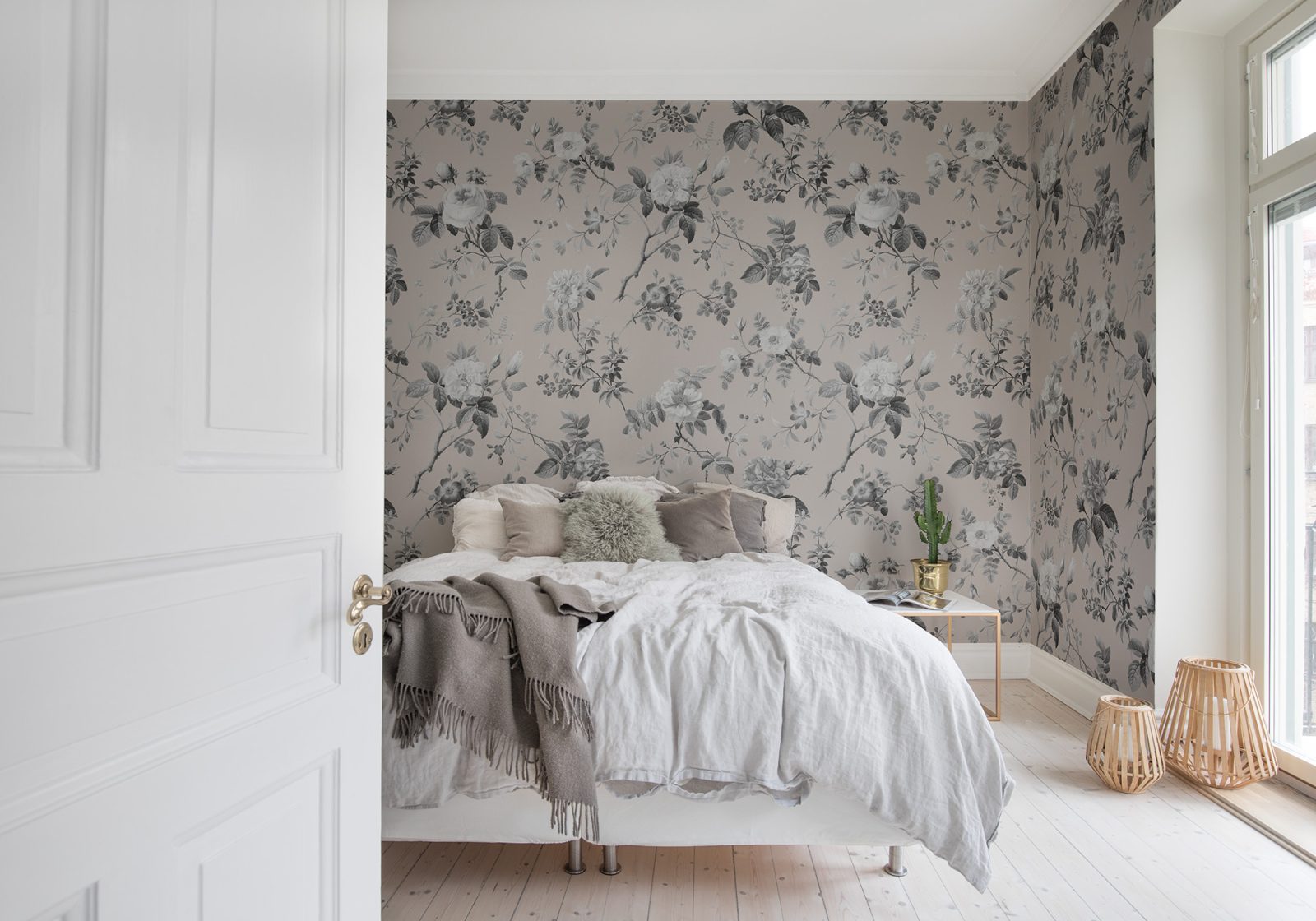 Thorn Rose, Early Rise, Rebel Walls 2