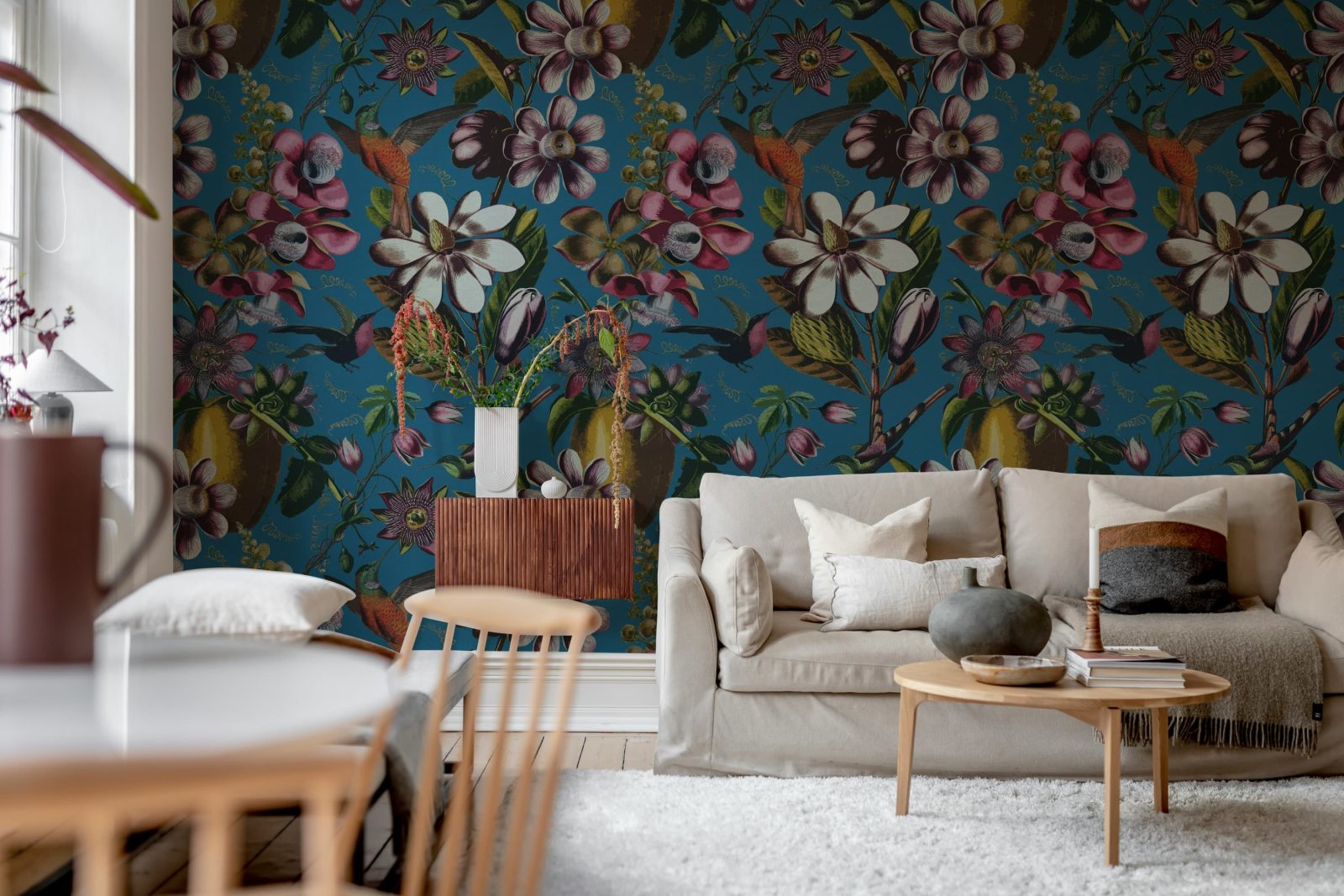 Flying Kolibri, Blue, Rebel Walls 2