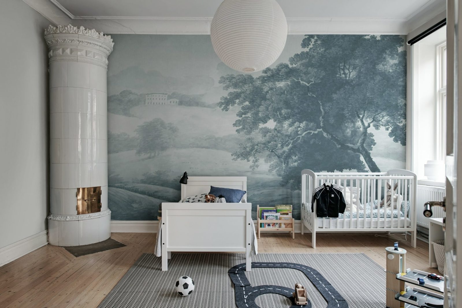 Vintage Tree, Blue, Rebel Walls 3