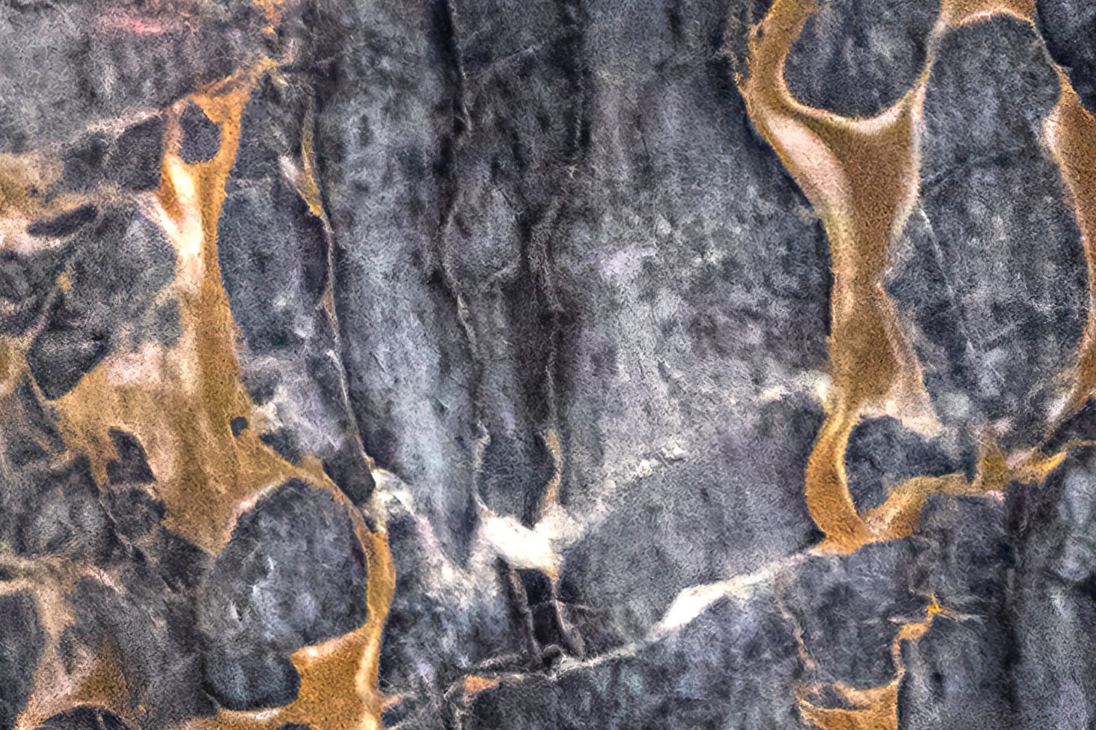 Dripping Gold, Rebel Walls 3