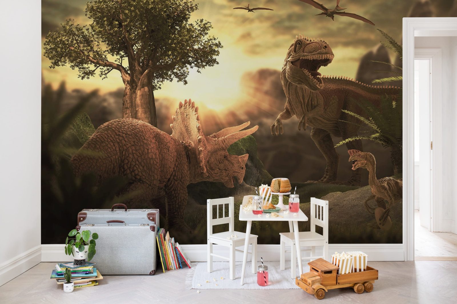 Dinosaur Park, Rebel Walls 2