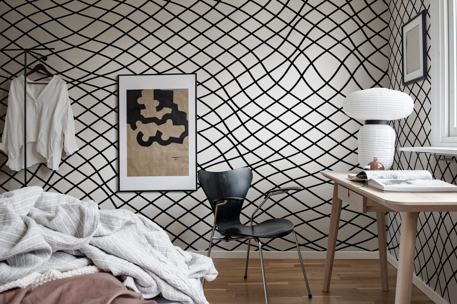 Net, Graphite, Rebel Walls 2