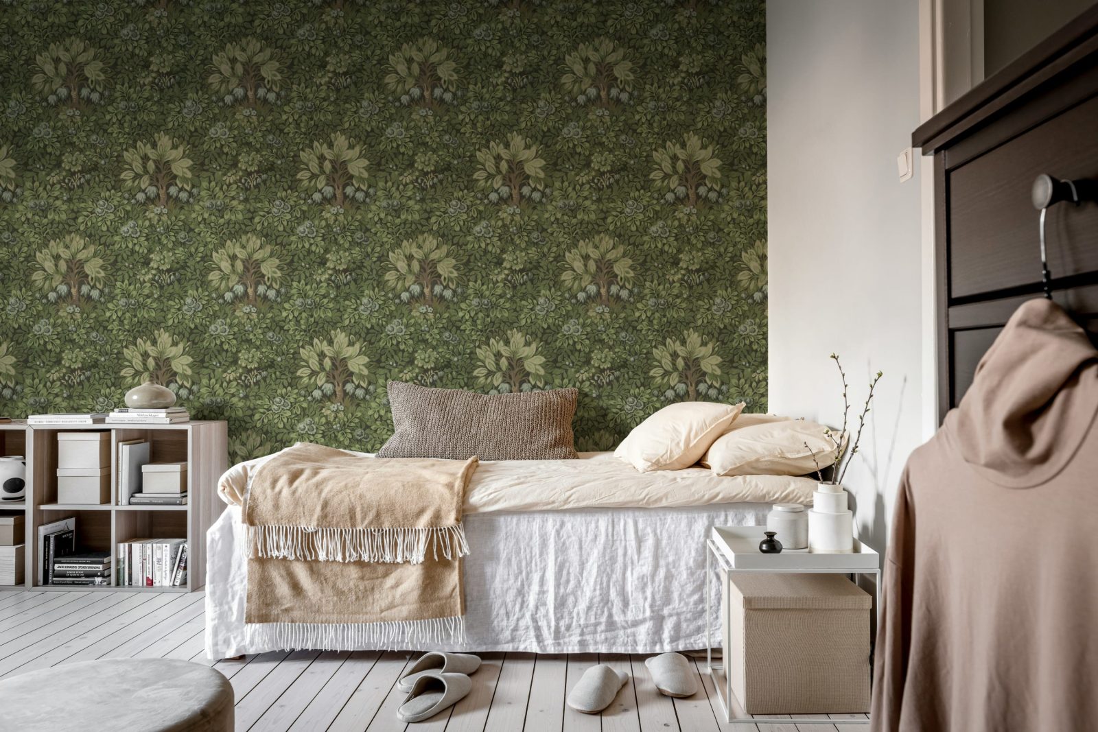 Flower Tree, Green, Rebel Walls 3