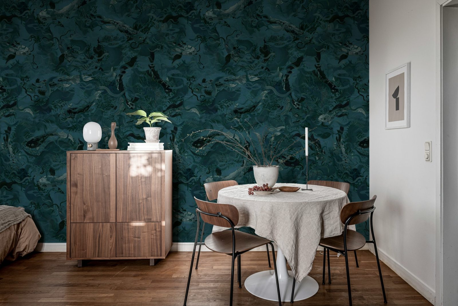 Atlantis Fish, Dark, Rebel Walls 3