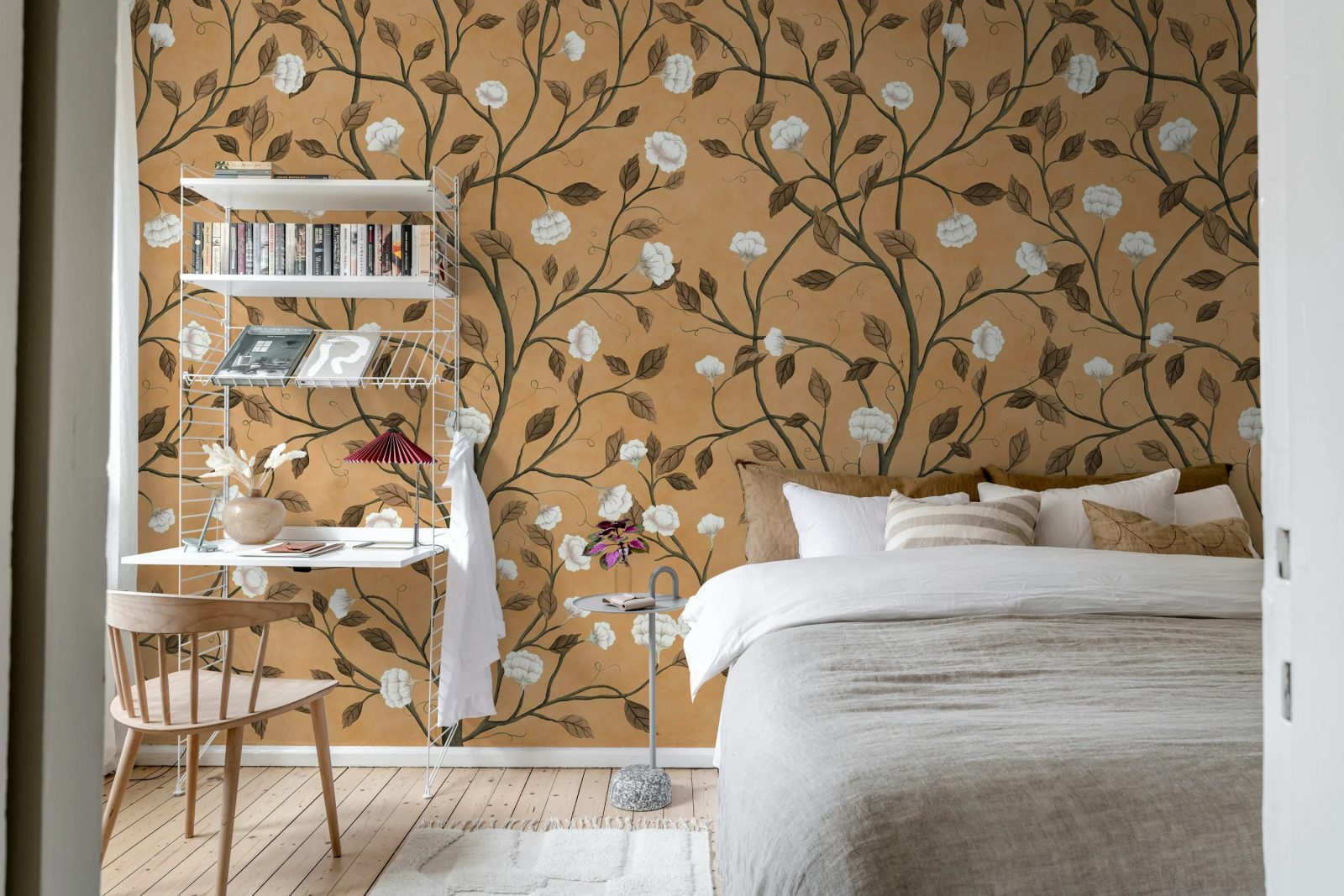 Silent Bloom, Peach, Rebel Walls 3