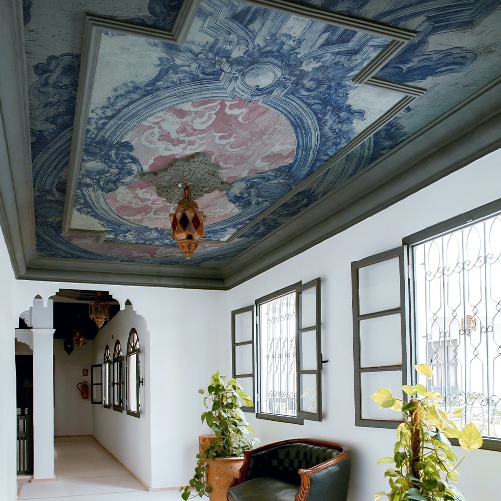 Porcelain Sky, VLAdiLA 3