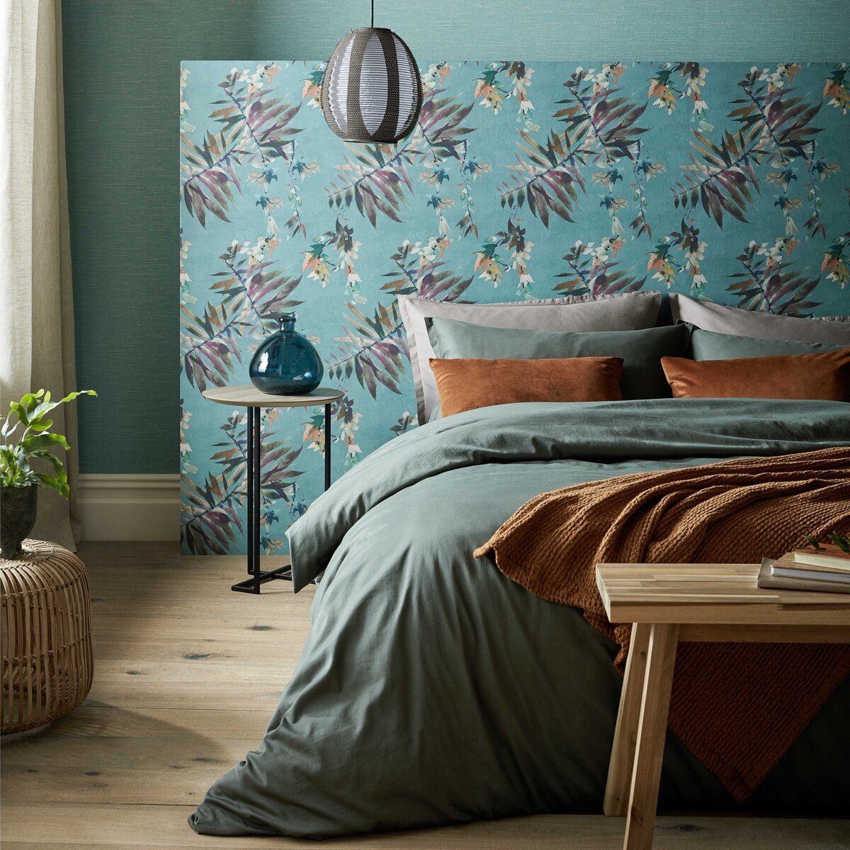 Essence, Aquamarine Teal Luxury Floral, 1838 Wallcoverings, 5.3mp / rola 2