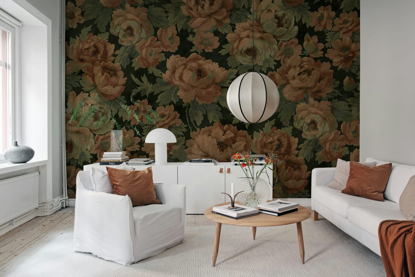 Eternal Blossoms, Black, Rebel Walls 2