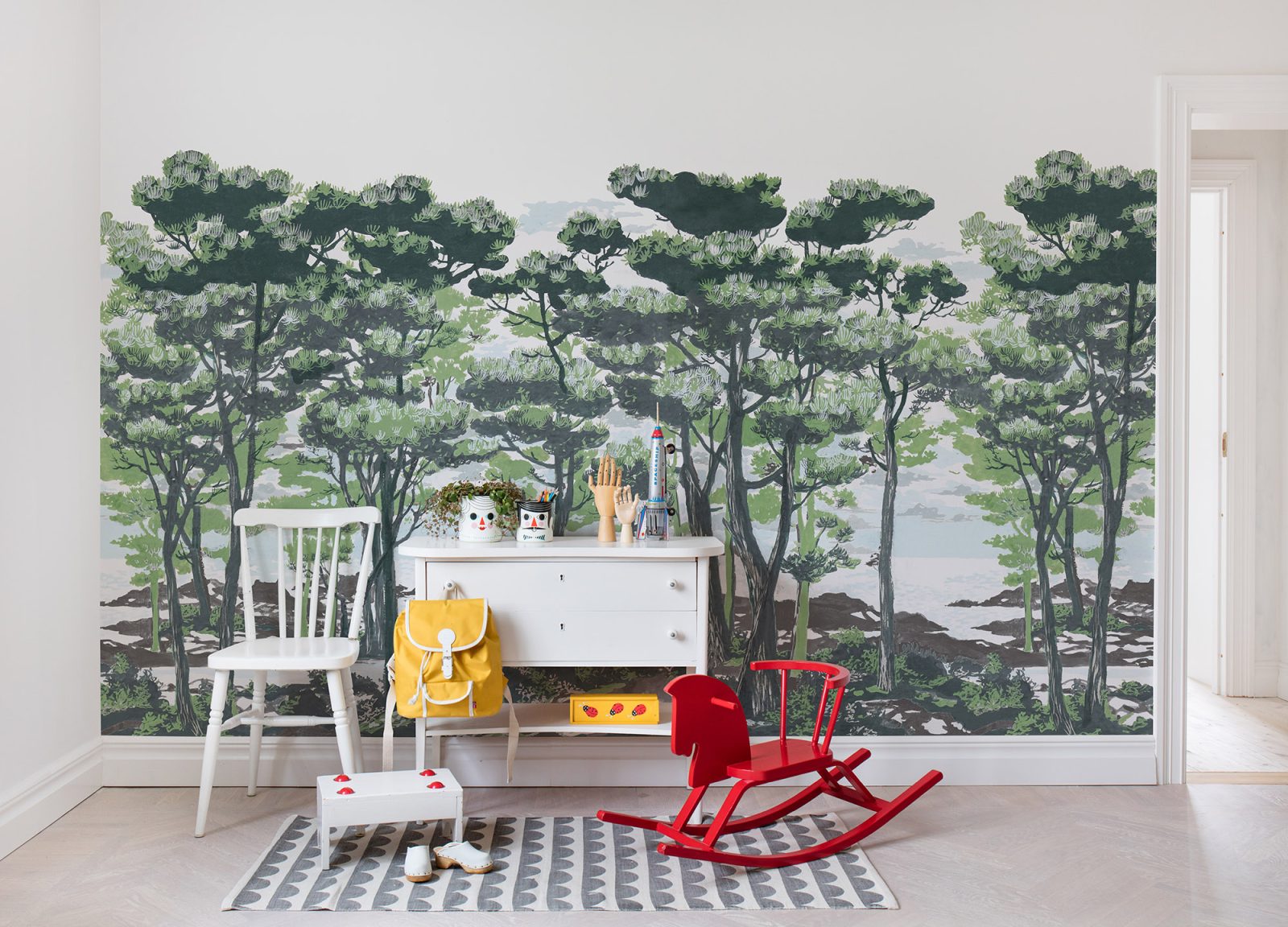 The Enchanted Forest, Daylight, Rebel Walls 2