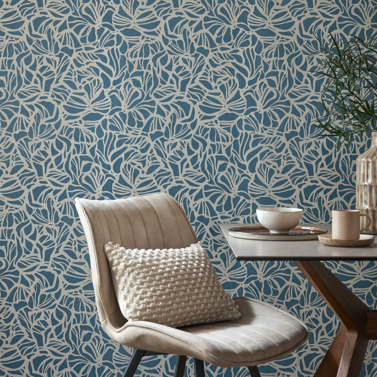 Purity, Prussian Blue Luxury Patterned, 1838 Wallcoverings, 5.3mp / rola 2