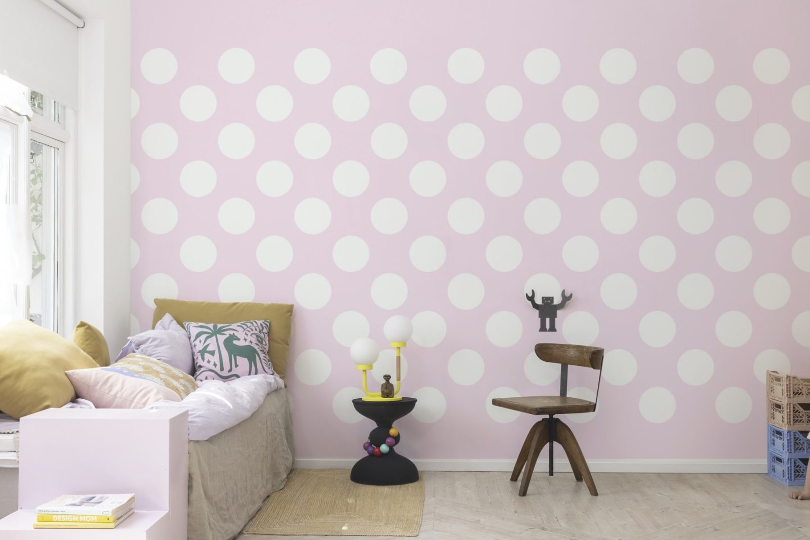 Big Dots, Pink, Rebel Walls 3