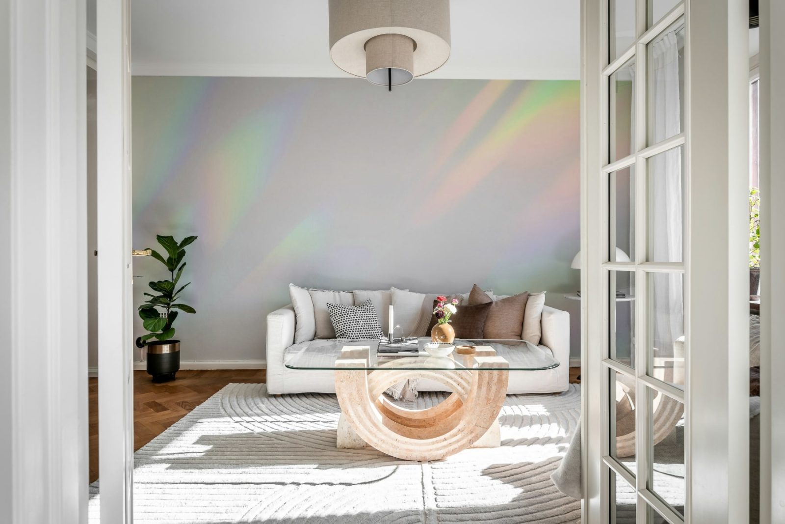 Sun Reflection, Rainbow, Rebel Walls 2