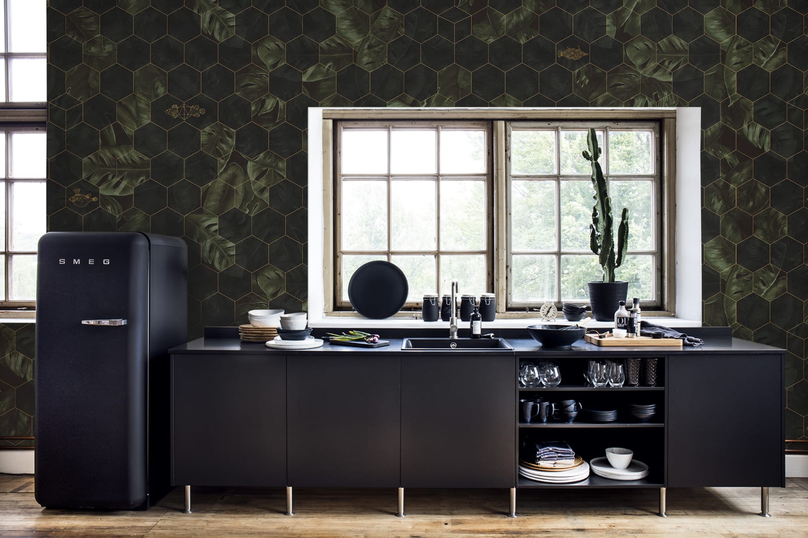 Hexagon Leaves, Rebel Walls 3