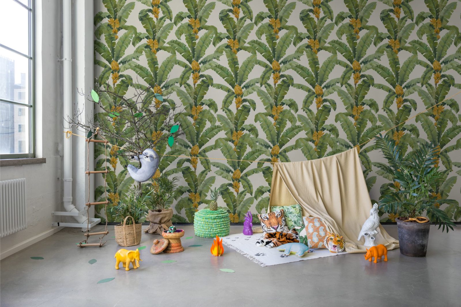 Banana Leaf, White, Rebel Walls 2