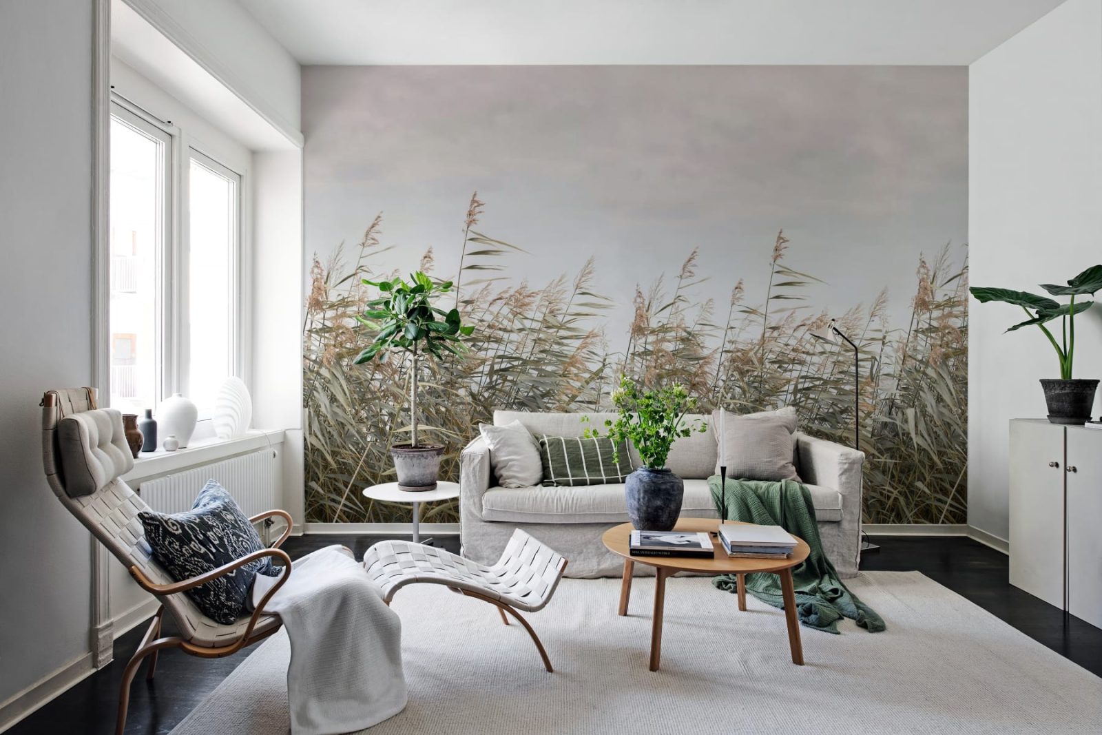 Dreamy Reed, Beige, Rebel Walls 2