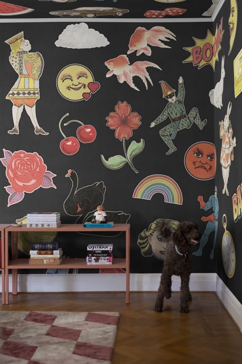 Patches, Black, Rebel Walls 2
