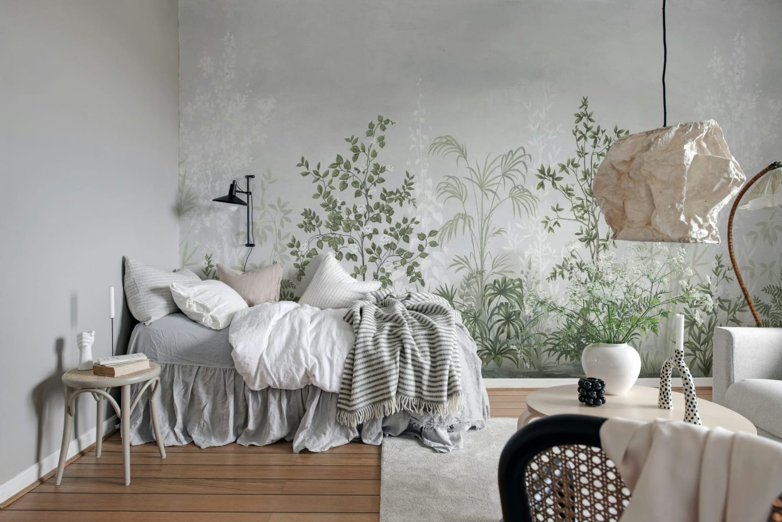 Chinoiserie Haze, Sage Green, Rebel Walls 3