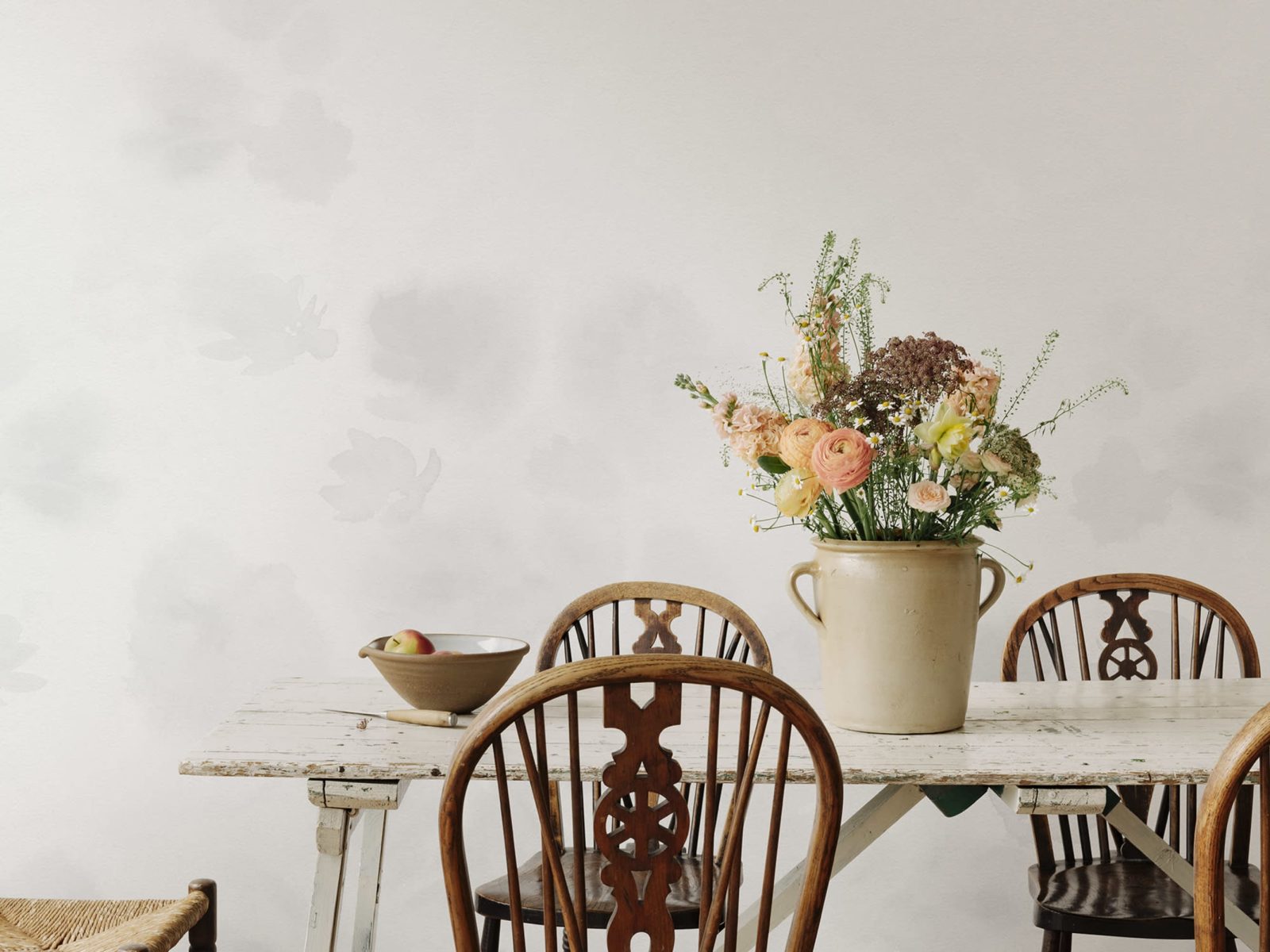 Faded Dreams, White, Rebel Walls 3