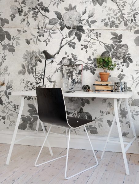 Rosegarden, Black, Rebel Walls 2