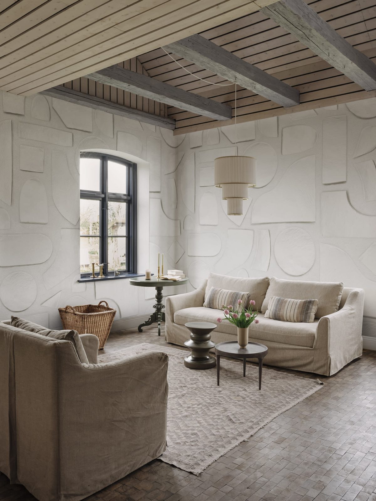 Clay Figures, White, Rebel Walls 3