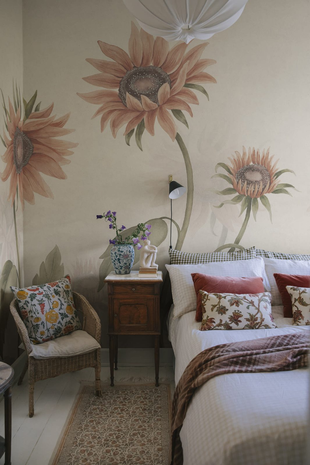 Sunflowers, Peach, Sandberg 3
