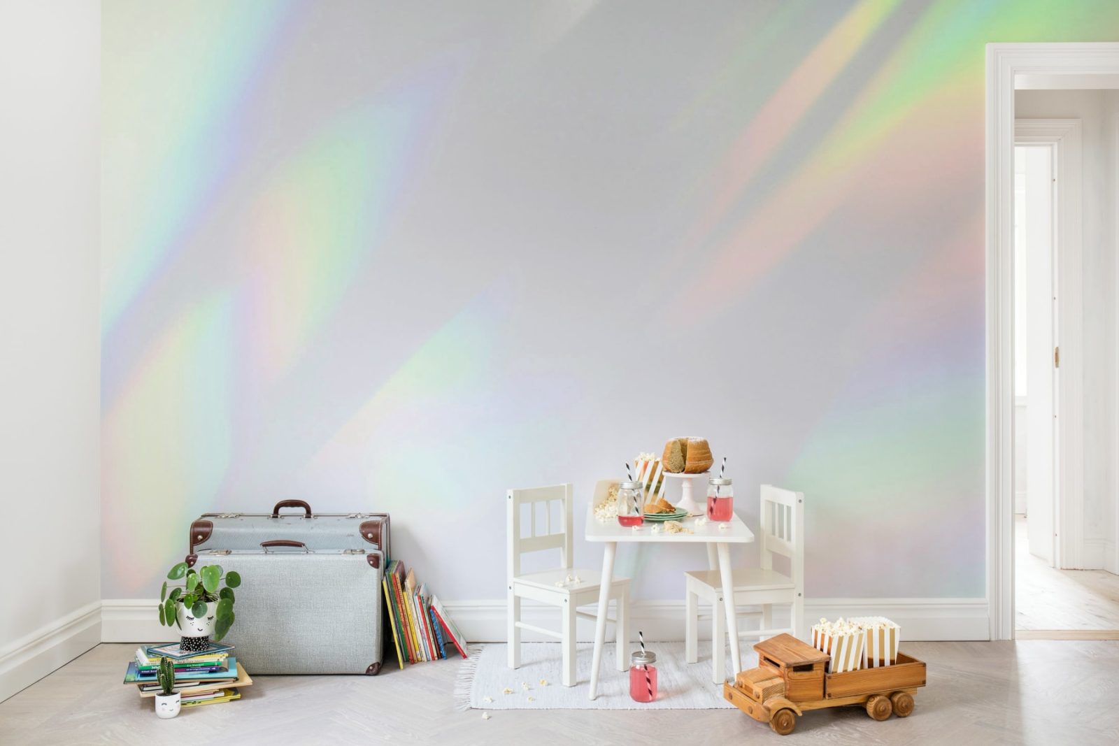 Sun Reflection, Rainbow, Rebel Walls 3