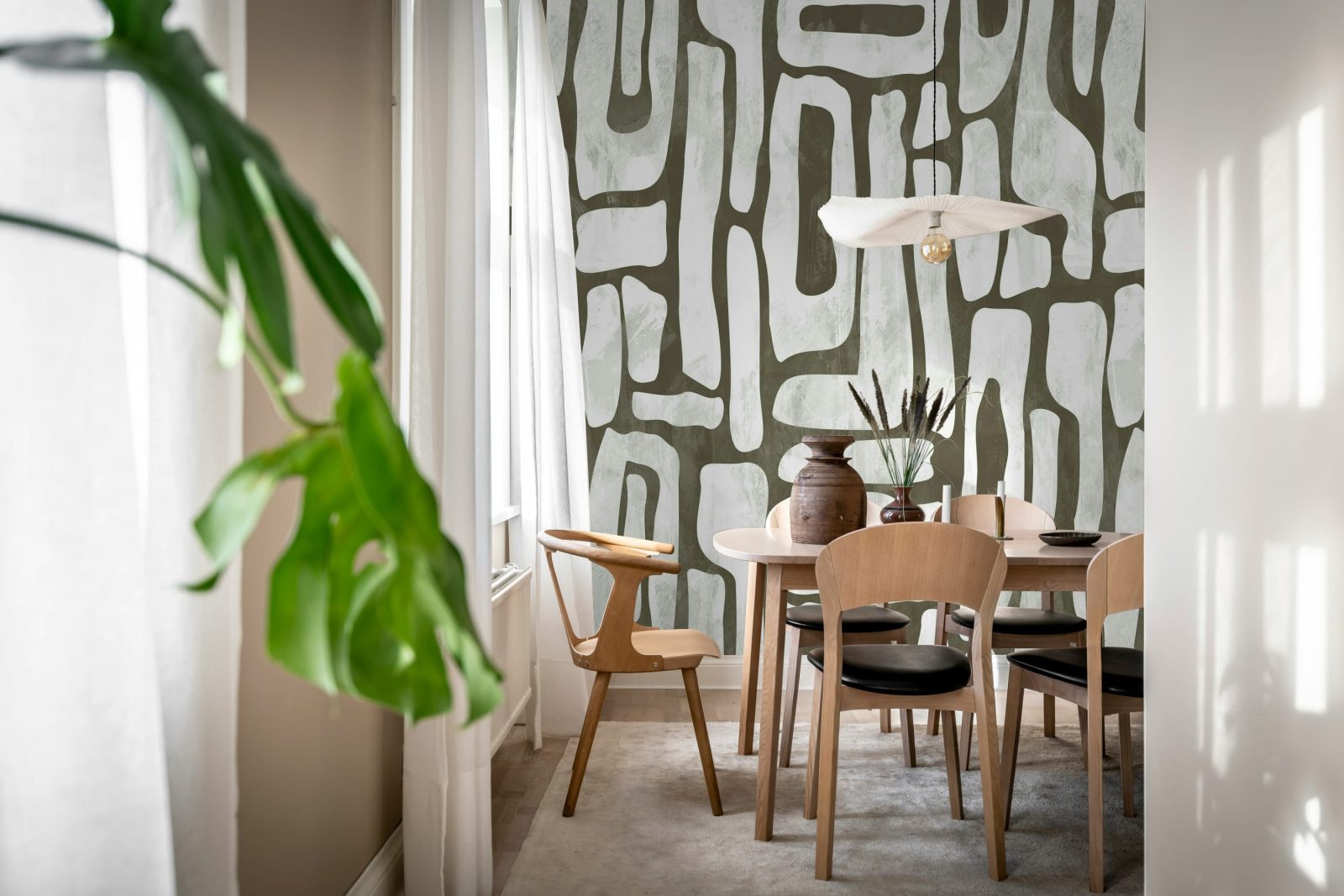 Aesthetic Shapes, Brown, Rebel Walls 2